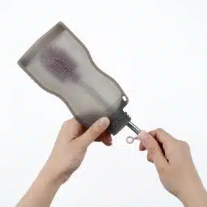 Kit Brosse de nettoyage Haakaa 6 Nettoyez et entretenez vos affaires de bébé et de maternité avec le kit de brosses de nettoyage en silicone de Haakaa ! Composé de trois brosses différentes, ce kit vous aide à nettoyer efficacement tous vos articles essentiels, les laissant sûrs et hygiéniques. Les brosses en silicone offrent une solution douce mais efficace pour prendre soin de vos affaires de bébé. Simplifiez l'entretien et assurez la propreté de vos articles avec le Kit de Brosses de Nettoyage Haakaa. Commandez maintenant pour un nettoyage facile et en toute sécurité. kit brosse nettoyage haakaa gris 9 1 Nettoyez et entretenez vos affaires de bébé et de maternité avec le kit de brosses de nettoyage en silicone de Haakaa ! Composé de trois brosses différentes, ce kit vous aide à nettoyer efficacement tous vos articles essentiels, les laissant sûrs et hygiéniques. Les brosses en silicone offrent une solution douce mais efficace pour prendre soin de vos affaires de bébé. Simplifiez l'entretien et assurez la propreté de vos articles avec le Kit de Brosses de Nettoyage Haakaa. Commandez maintenant pour un nettoyage facile et en toute sécurité.