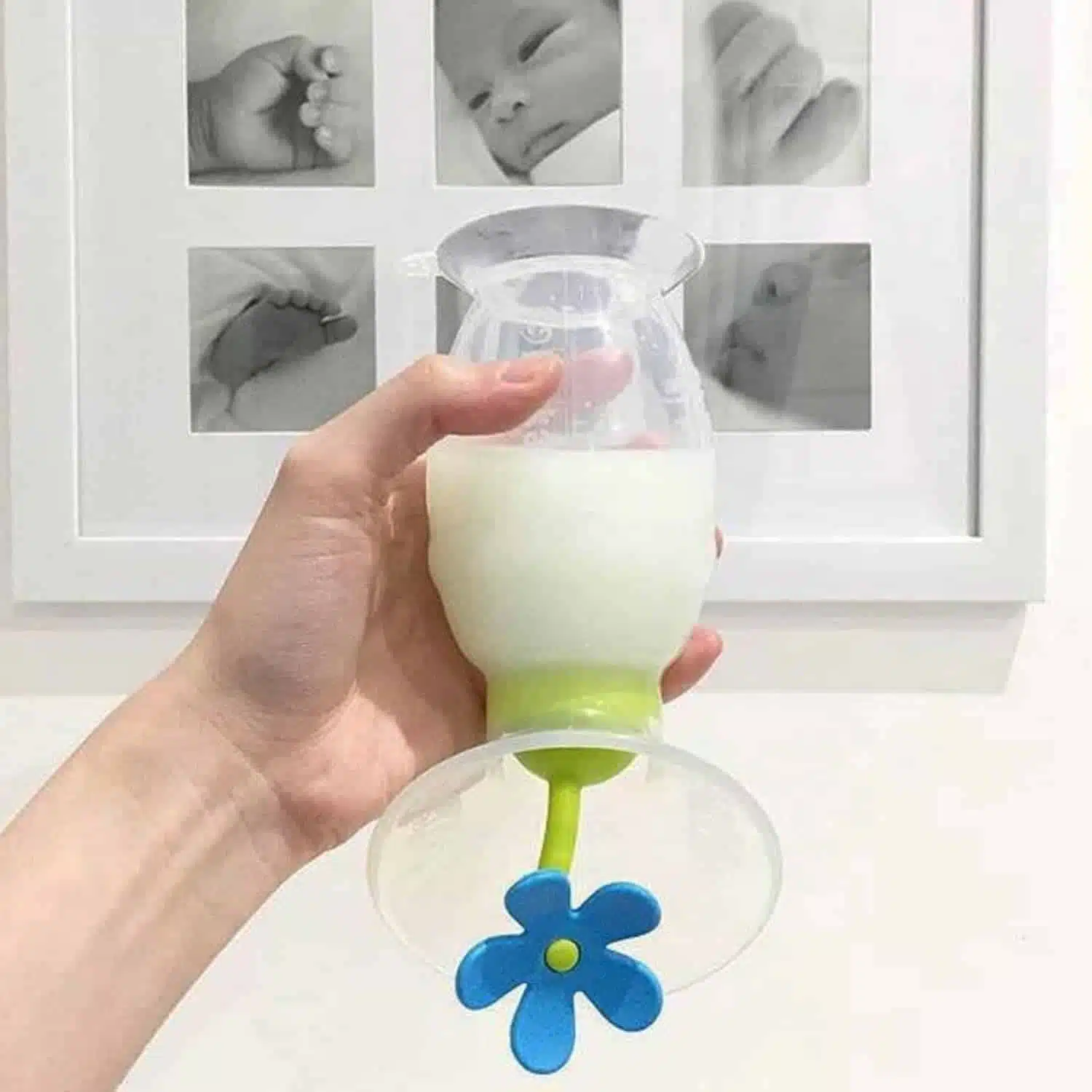 haakaa recueil-lait fleur bleu 2 haakaa recueil lait fleur bleu 2 <div class="woocommerce-product-details__short-description">Vous souhaitez RÉCUPÉRER votre LAIT MATERNEL tout en ALLAITANT votre enfant ? Découvrez l'unique Recueil-Lait Haakaa, une solution FACILE et SANS EFFORT à un PRIX très ATTRACTIF. Conçu pour simplifier la collecte de lait maternel pendant l'allaitement, ce dispositif offre une alternative pratique et abordable. Ne manquez pas cette opportunité de faciliter votre expérience d'allaitement. Commandez maintenant pour une solution efficace et économique.</div> <div class="notranslate" style="all: initial;"></div>