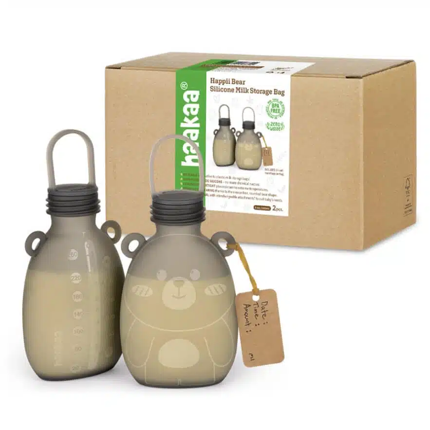 MHK166 Sachets Stockage Lait Maternel Happii Bear 2 sachets 260ml packaging <p data-sourcepos="3:1-3:372">Sachets en silicone Happii Bear de 260ml de Haakaa pour stocker en toute sécurité votre lait maternel ou tout autre produit fait maison comme les soupes, smoothies ou yahourt.</p>
