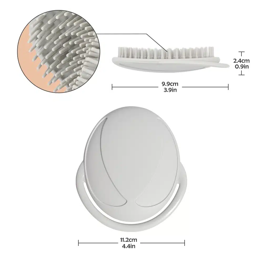 haakaa brosse bebe sge050 sg 3 La <strong data-start="95" data-end="134">brosse shampoing en silicone Haakaa</strong> est l’accessoire indispensable pour prendre soin de votre bébé… et de vous ! Ultra-douce et respectueuse des peaux sensibles, elle nettoie en douceur, masse le cuir chevelu, démêle les cheveux et aide à éliminer les croûtes de lait. Polyvalente, elle s’utilise aussi comme brosse de nettoyage pour la maison. Un indispensable du quotidien !